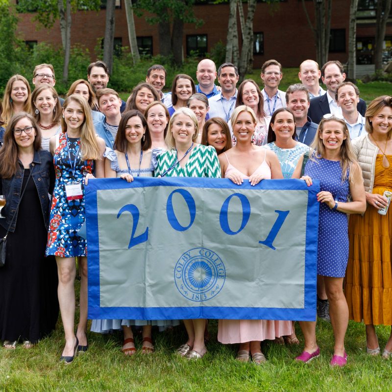 The Class of 2001 poses for a group photo at Reunion 2022.