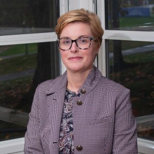 Kate Oeltjen ’97